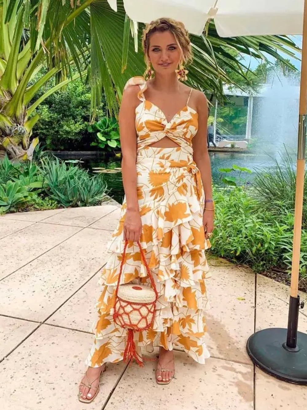 Pepita Pérez Tropical Yellow Floral Tiered Maxi Dress with Cutout - Picture 2 of 16